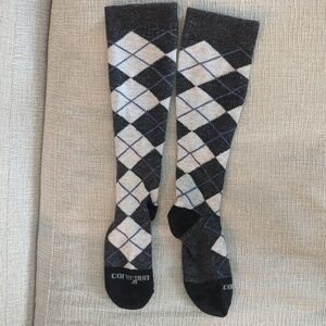 Maternity compression socks